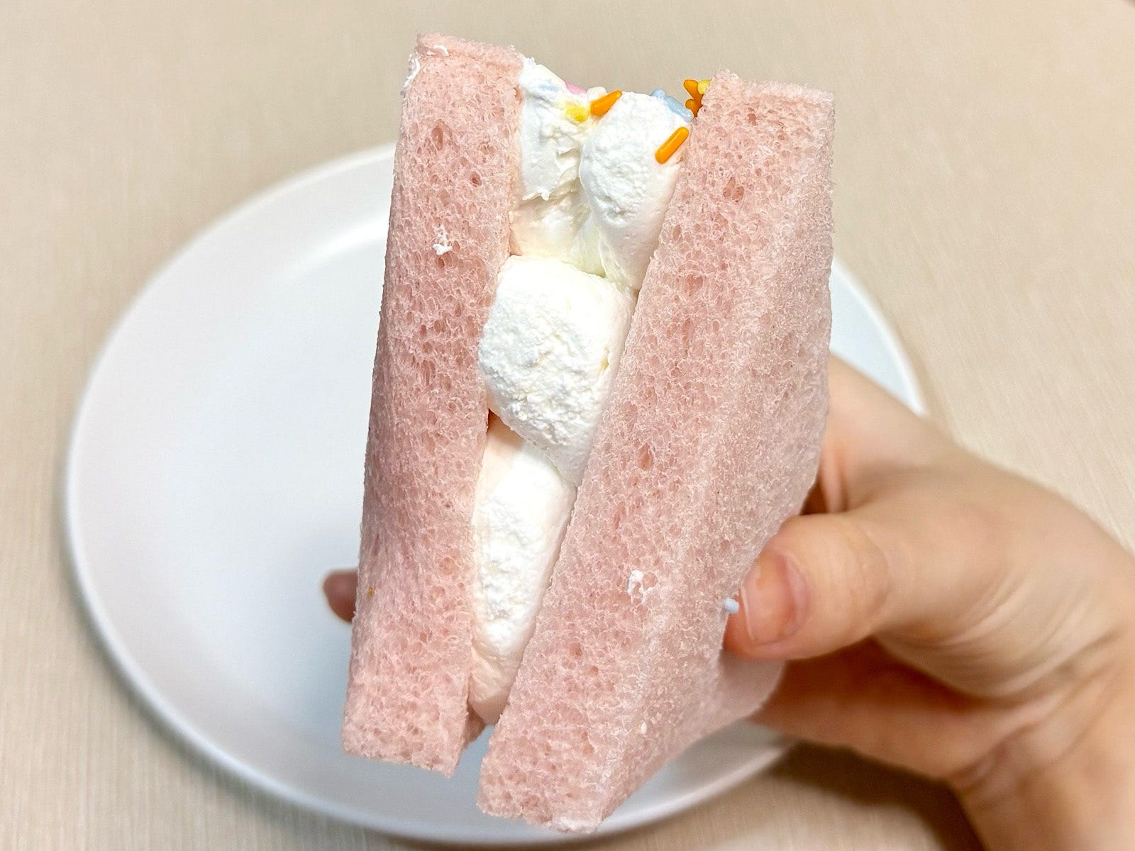 ホイップもパン生地もふわふわ!