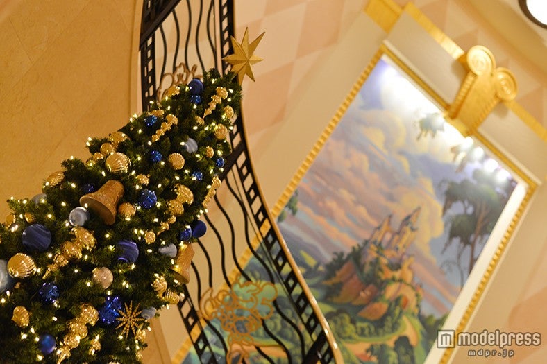 ホテル内もクリスマスムードに／ディズニーアンバサダーホテル