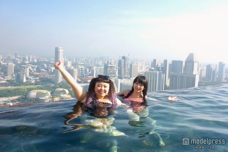 渡辺直美、天空の楽園「マリーナベイサンズ」で極上女子旅