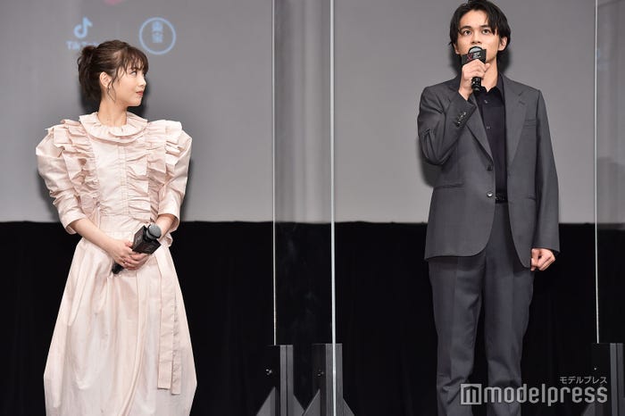 浜辺美波、北村匠海 (C)モデルプレス