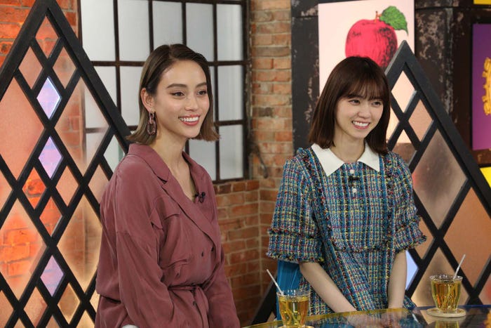 (左から)滝沢カレン、西野七瀬(画像提供:関西テレビ)