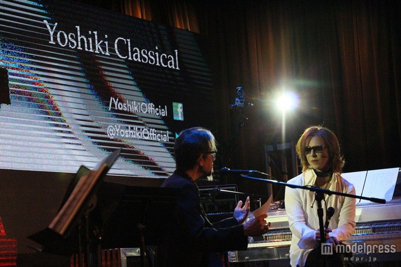 YOSHIKI