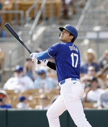 大谷翔平が2試合連続タイムリー！初球攻撃できれいに右前へ ド軍一挙5得点のビッグイニング 九回に左前打で1試合3安打！打率・258へ上昇