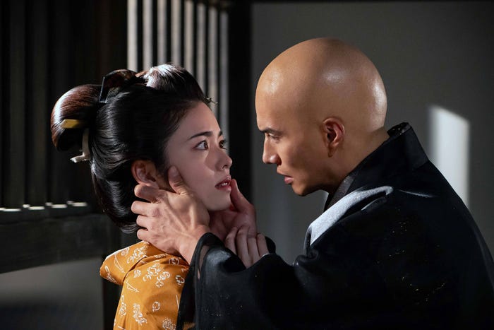 小芝風花、市原隼人「べらぼう~蔦重栄華乃夢噺~」第13話(C)NHK