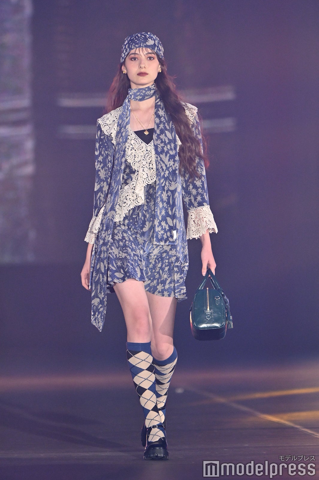 （C）モデルプレス