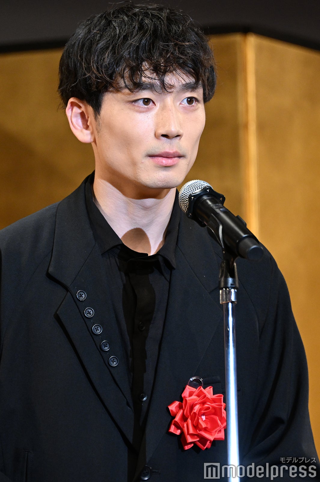 （C）モデルプレス