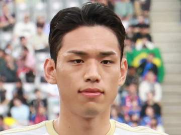 Jリーグで衝撃の開始7秒ゴール 清水FWオ・セフンがキーパーに猛プレス→右足を当ててボール跳ね返る 会場騒然