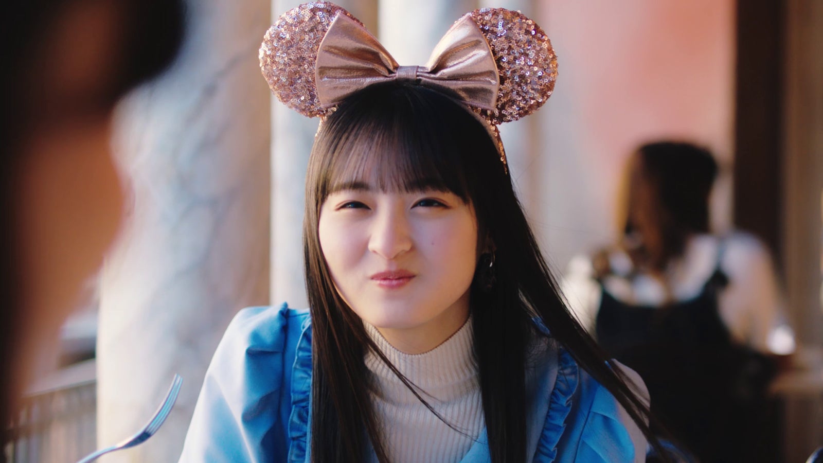 乃木坂46遠藤さくら、20歳の目標は？ディズニーシー満喫で素の表情