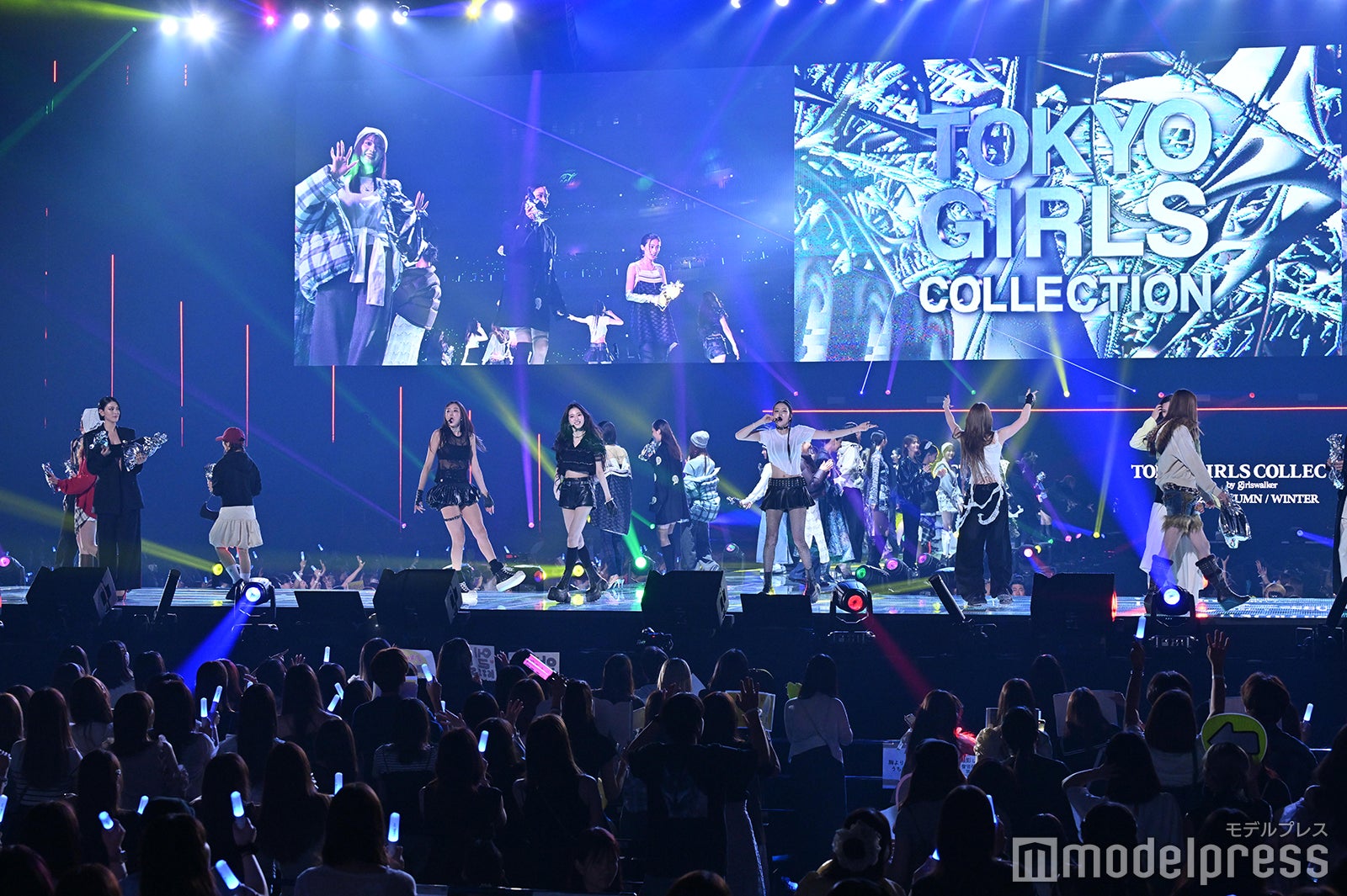 MEOVV（C）モデルプレス