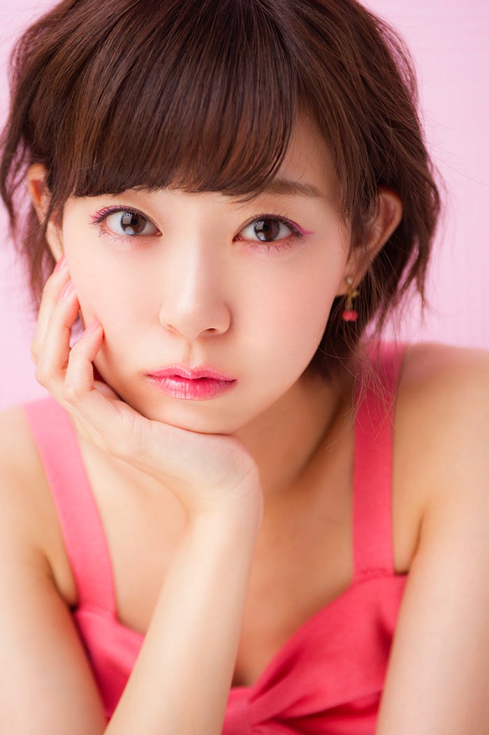 メイク編/渡辺美優紀『MILKY』(画像提供:光文社)