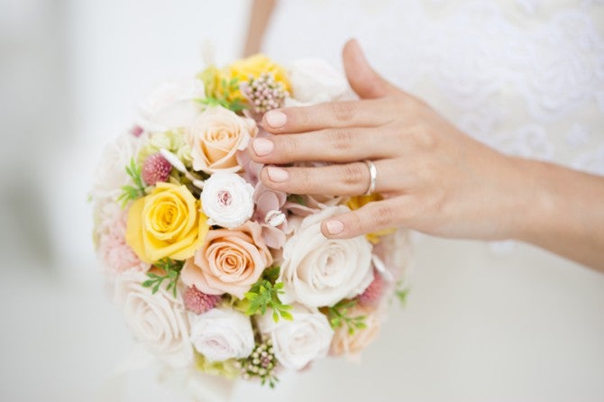 年収いくらの男性と結婚したら「専業主婦」になれるの?