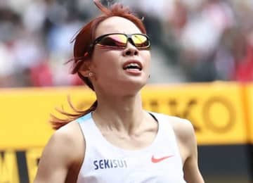 世陸で感動呼んだ美しきアスリート ふんわり系私服が「可愛すぎ」「いつもキラキラ」かぶり物姿も激カワ♥