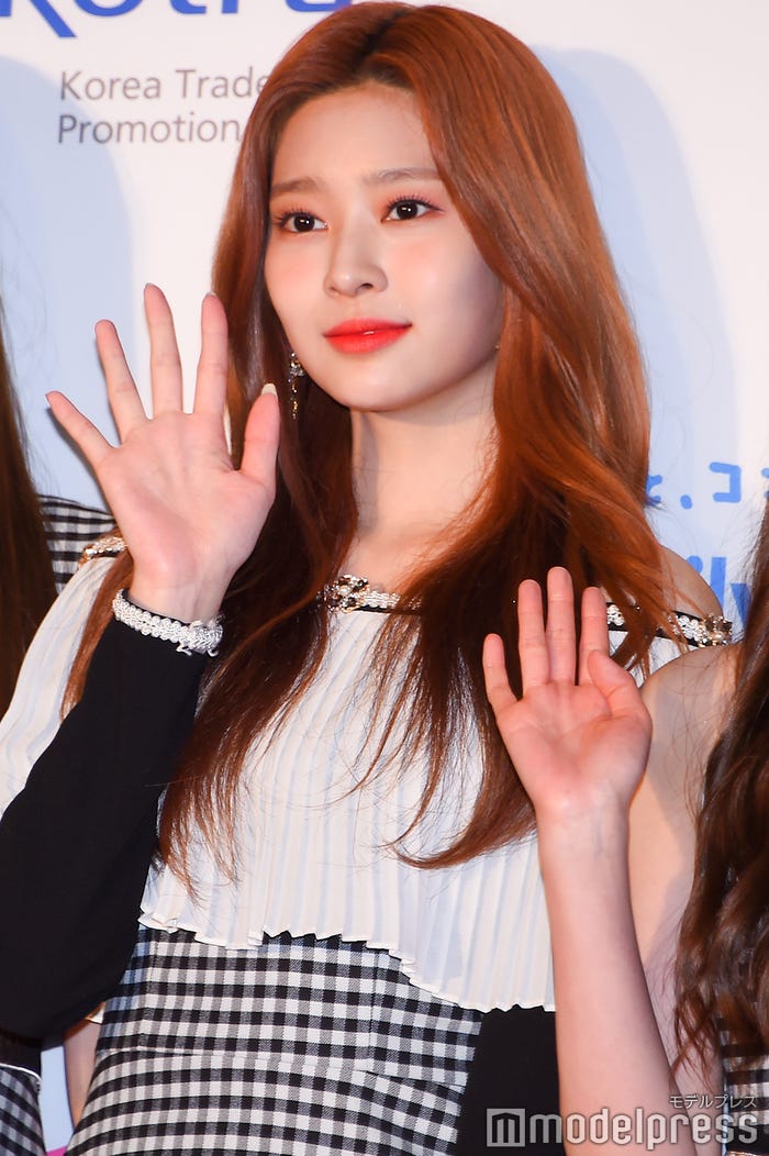 キム・ミンジュ (C)モデルプレス