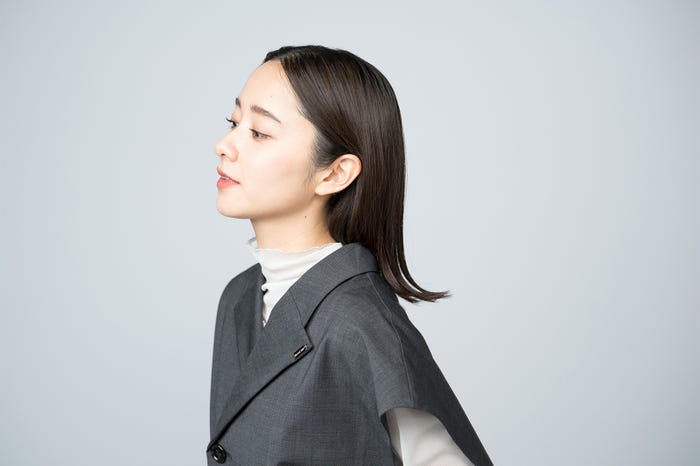 堀田真由(C)NHK