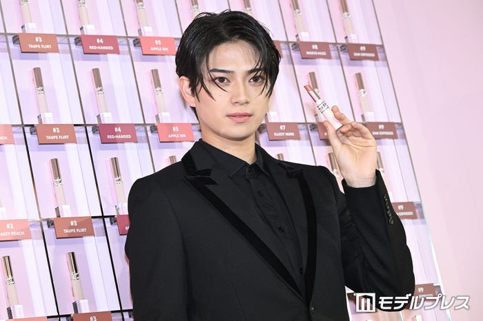 岩瀬洋志(C)モデルプレス