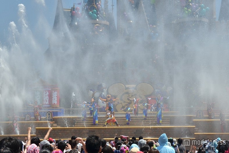 「爽涼鼓舞(そうりょうこぶ)“THE EMBU”」／東京ディズニーランド