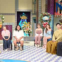 （左から）明石家さんま、中岡創一親子、ゆいちゃみ、ゆうちゃみ、坂東新悟、坂東彌十郎（C）日本テレビ