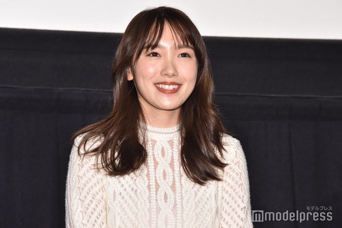 飯豊まりえ(C)モデルプレス
