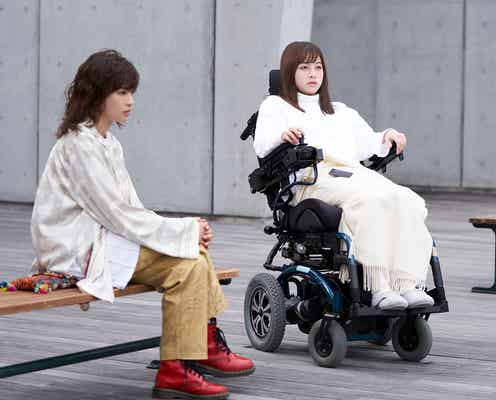 橋本環奈、車椅子姿で「ネメシス」にカムバック 広瀬すずとの芝居合戦再び