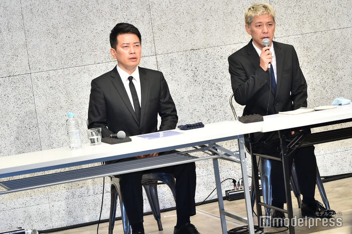 宮迫博之、田村亮 (C)モデルプレス