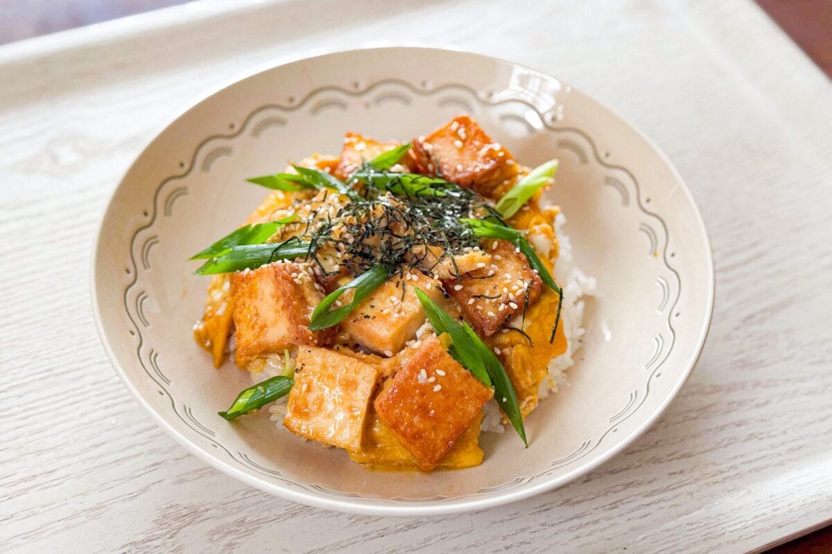 厚揚げの卵とじ丼