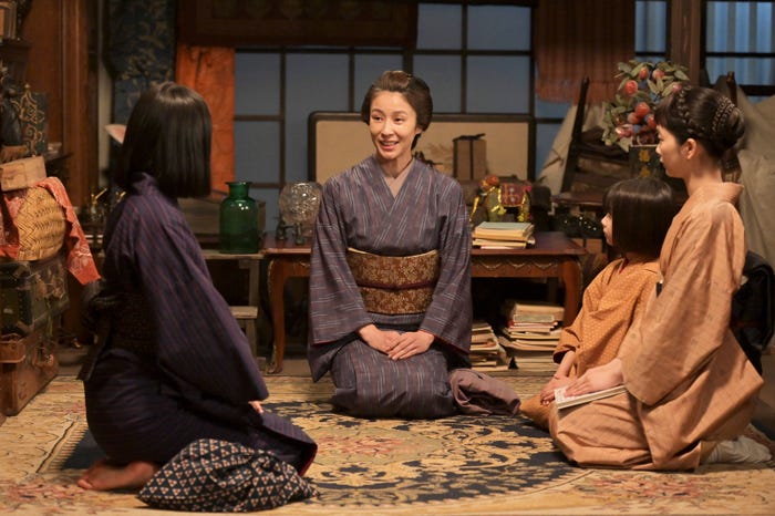 上坂樹里、水野美紀、見上愛「風、薫る」第68話(C)NHK