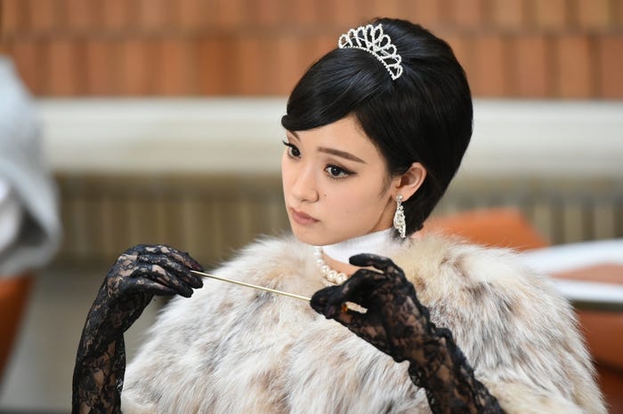 オードリー・ヘプバーン風(C)TBS