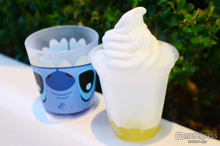 クリーム・シェイブアイス(ココナッツミルク)スーベニアカップ付き¥820