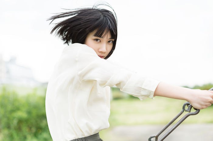 松本穂香(C)丸谷嘉長/集英社