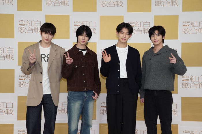 TOMORROW X TOGETHER/(左から)ヒュニンカイ(HUENINGKAI)、ボムギュ(BEOMGYU)、ヨンジュン(YEONJUN)、テヒョン(TAEHYUN)※スビン(SOOBIN)は欠席(提供写真)