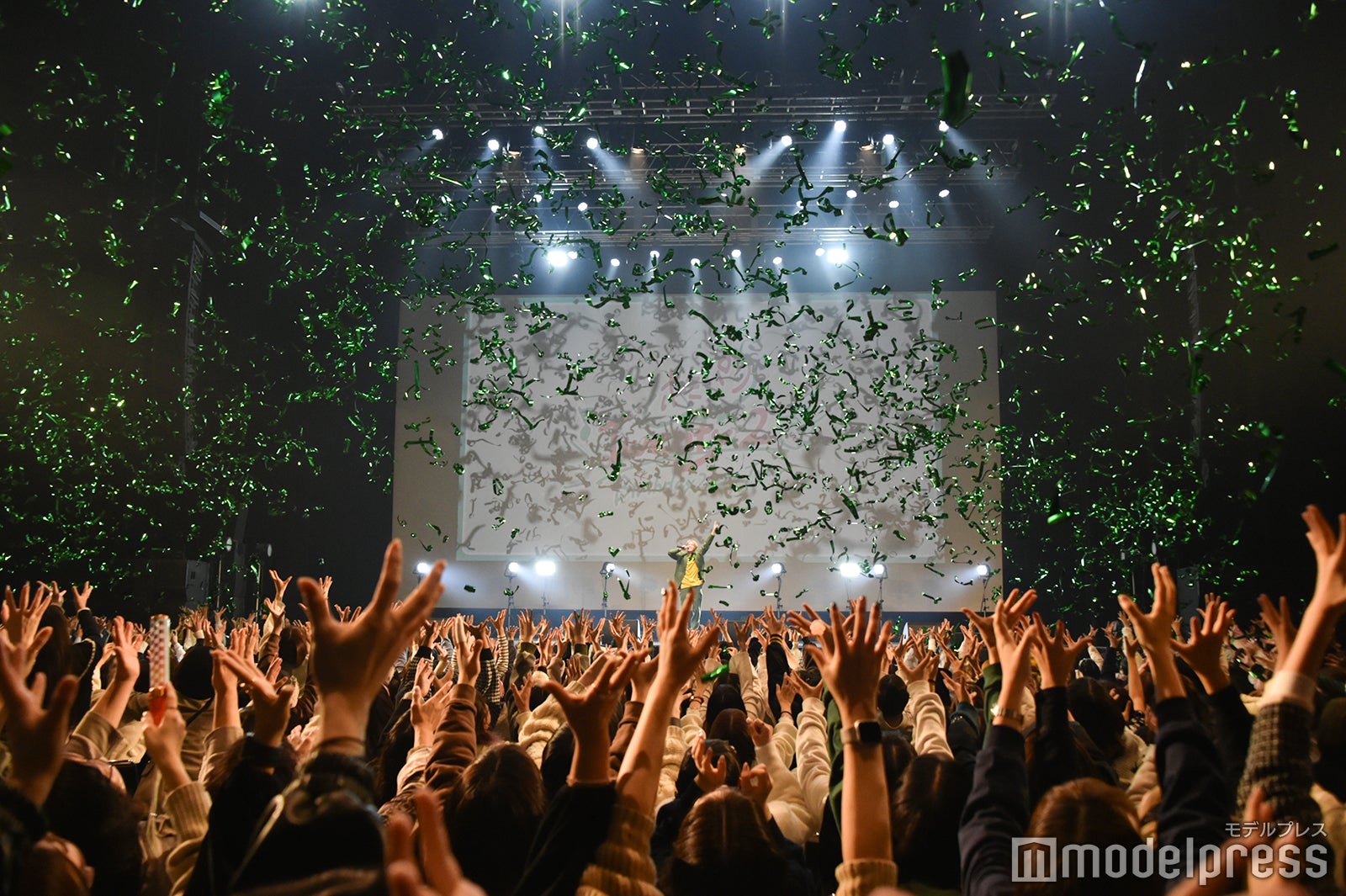 グリーンテープと山下幸輝「ホミパリ Twenty-2 Birthday Zepp Tour」（C）モデルプレス