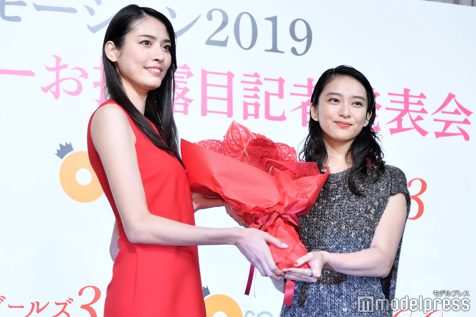 河合ひかる、武井咲（C）モデルプレス