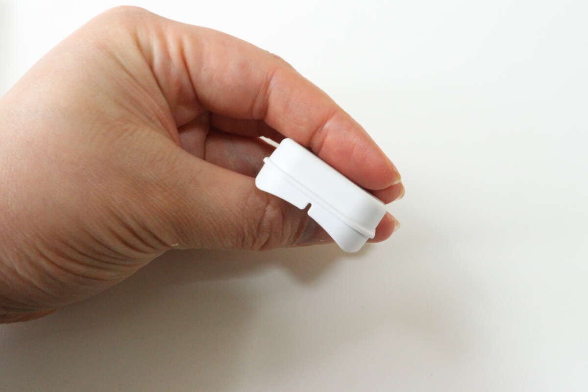 どこでも石けんホルダー（バス用マグネット）　形状