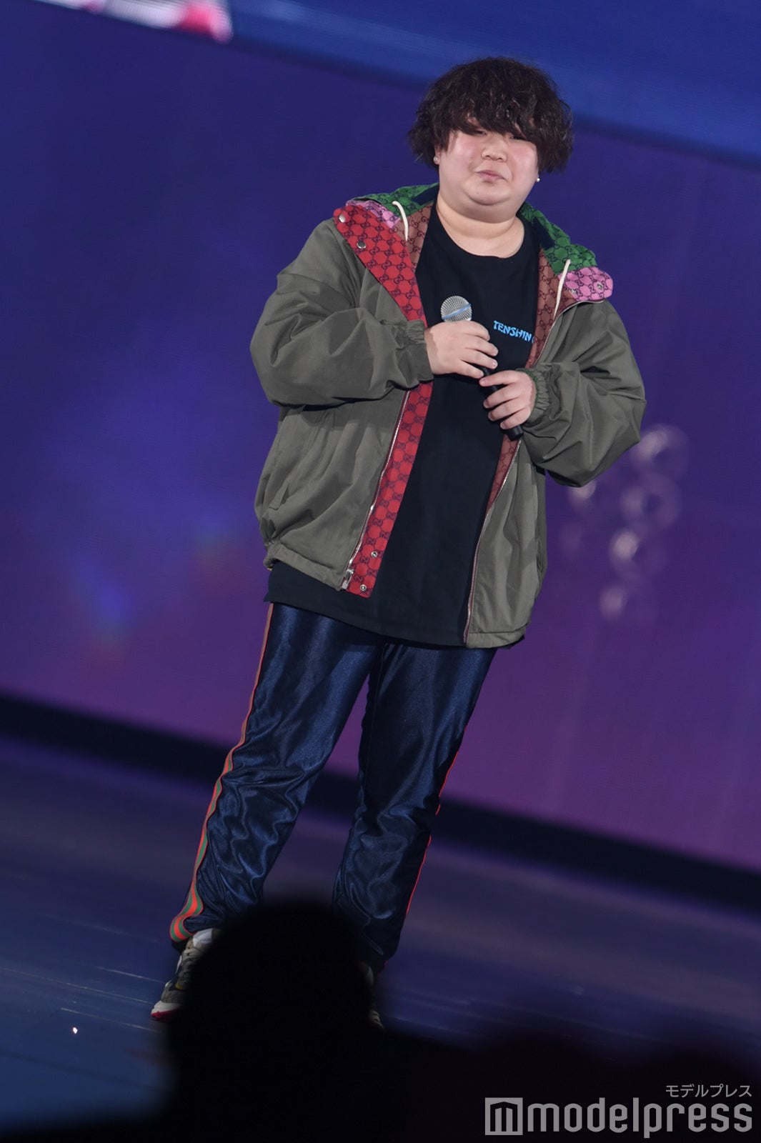 夜のひと笑い（C）モデルプレス