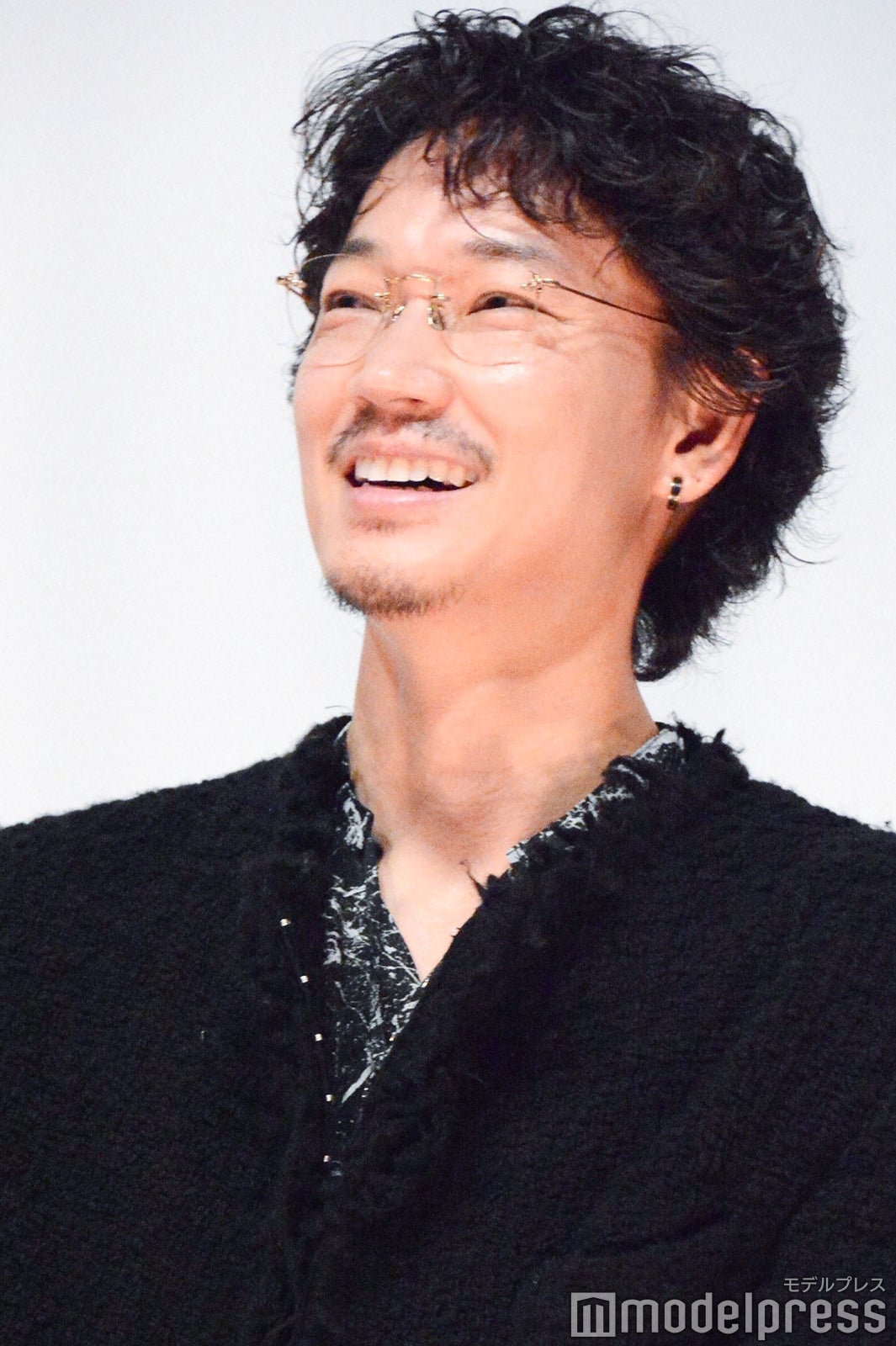 綾野剛（C）モデルプレス