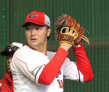 広島・床田 今季グラブは大好物チョコ菓子から配色イメージ 平裏部に新素材で耐久性と使いやすさUP