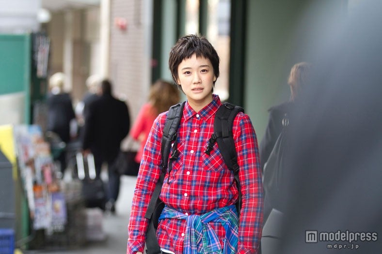 蒼井優／新CM「check」篇メイキングショット