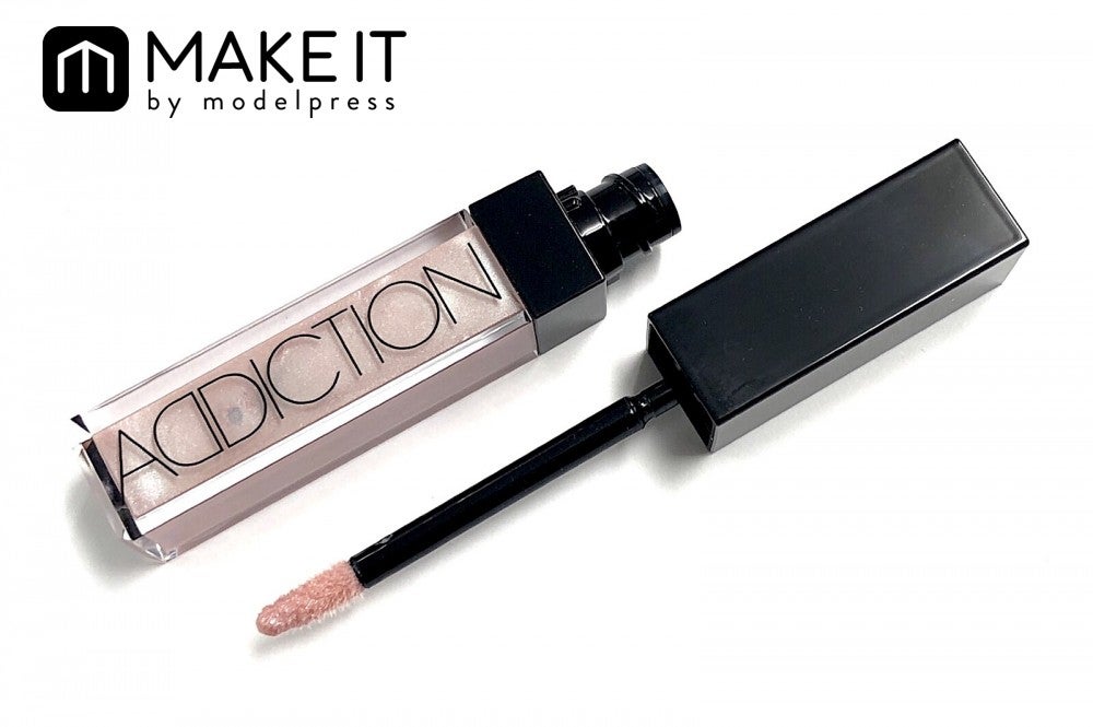 ADDICTION／リップグロス ピュア／022 Silvery Nights／2,500円（税抜） (C)メイクイット