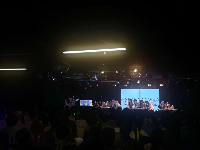 ≒JOY「ニアジョイ会 vol.1」より(提供写真)