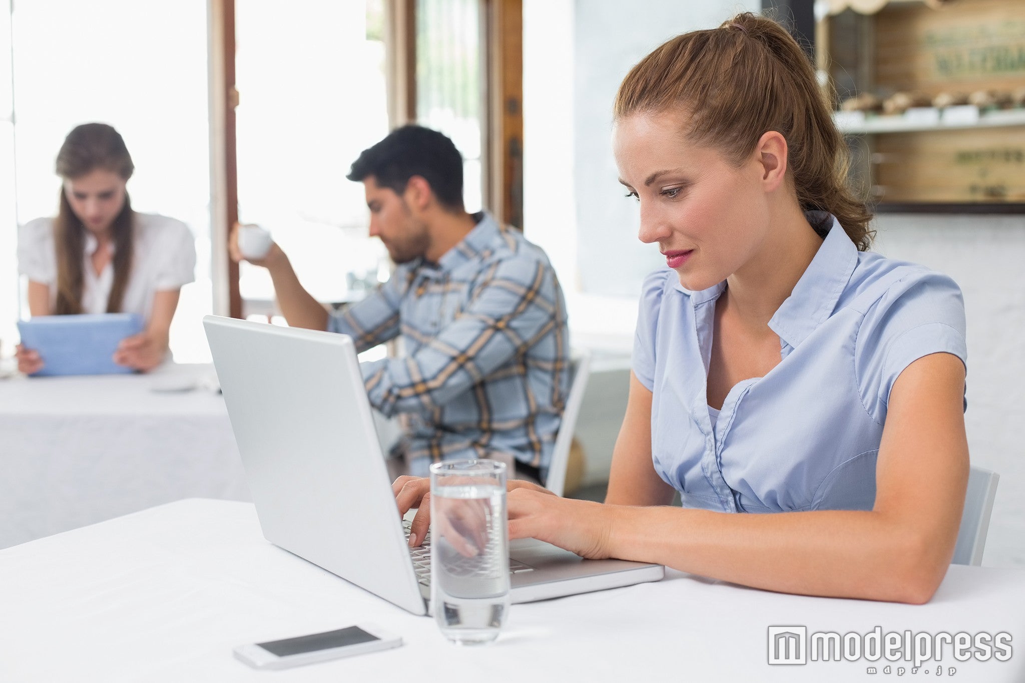 一生懸命に取り組む姿に「キュン」と来る男性は多いもの（Photo by lightwavemedia）