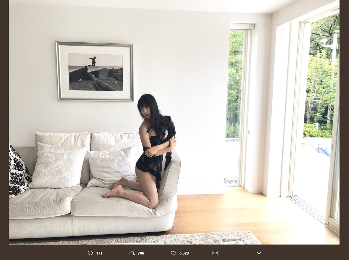 NMB48白間美瑠「大人な私を見て」“美尻ギリギリ”ショットにファン興奮