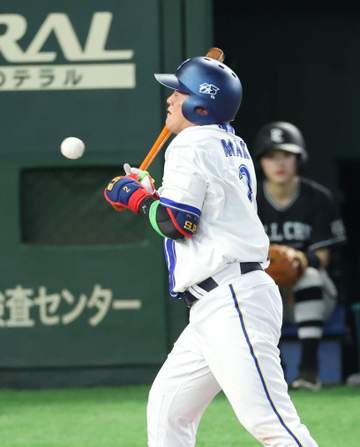 DeNA・牧「まさかの死球」に苦笑い 29日HRダービーは控えめ目標「3本以上打てるように」