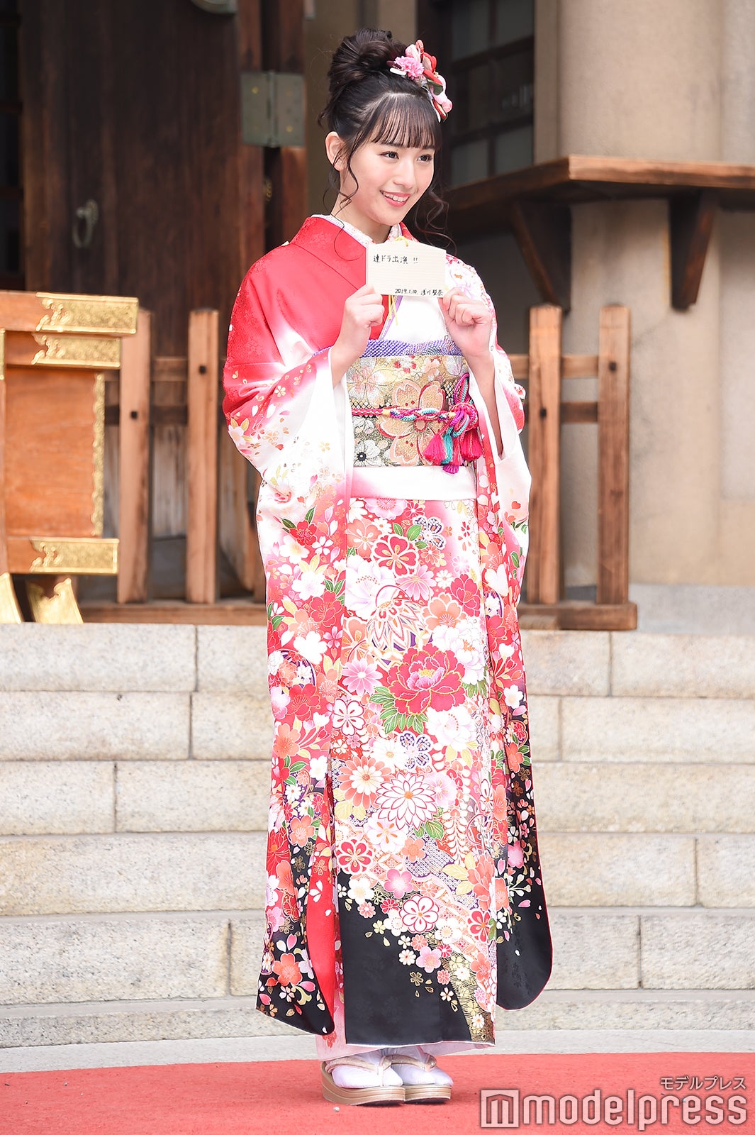 浅川梨奈（C）モデルプレス