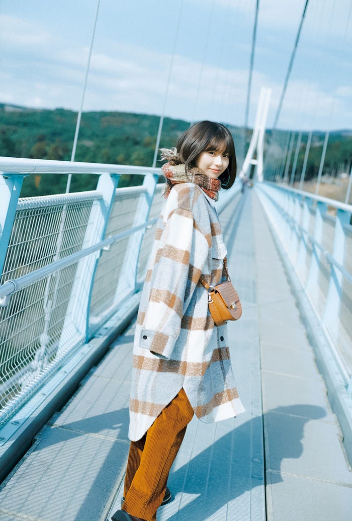 椛島光「椛島光 2023.4-2024.3 卓上カレンダー」裏表紙/撮影:増田彩来