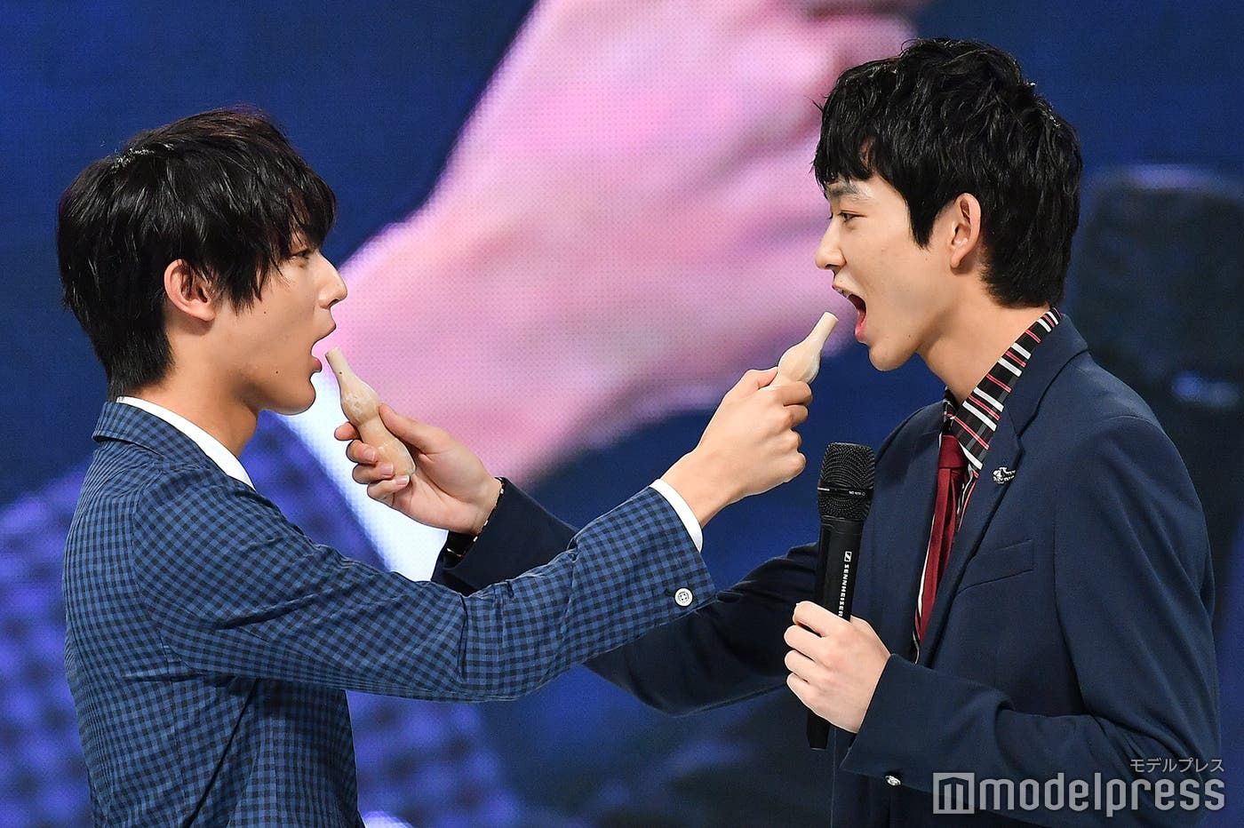 中川大志、鈴木仁 (C)モデルプレス