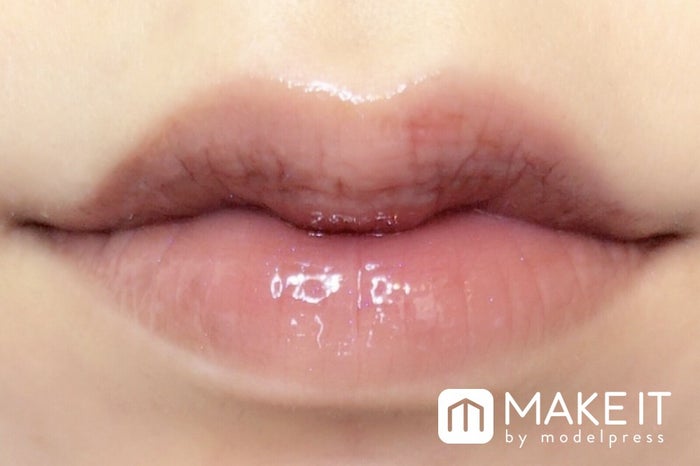 全色青ラメ入り エテュセ の高発色グロスが可愛すぎる モデルプレス