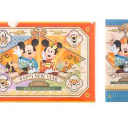 クリアホルダーセット500円（C）Disney