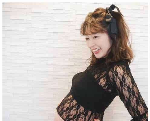 モデル・土岐田麗子、第1子妊娠を報告 ふっくらお腹も披露「会えるのは6月の予定」