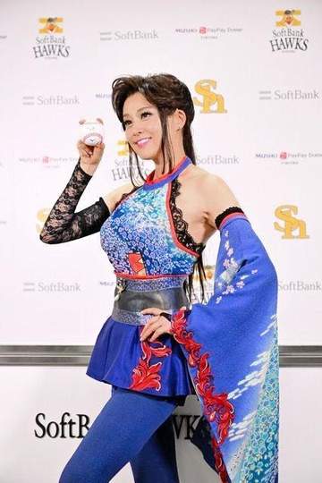 藤原紀香ノーバン投球に大興奮「人生で初めて」自己採点は90点「もう少しスピードをつけたい」