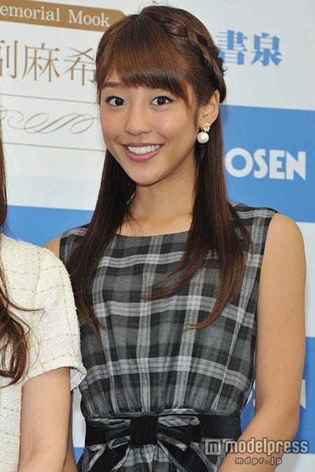 岡副麻希